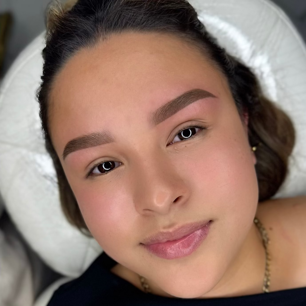 Micropigmentación de Cejas